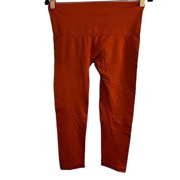 MeHoi shaping 2pc set. Burt orange, size Xl. NWT - Picture 3 of 10